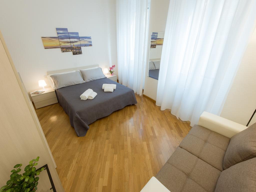 Stylisch Canacci 2 Bedroom Apartment Florens Exteriör bild